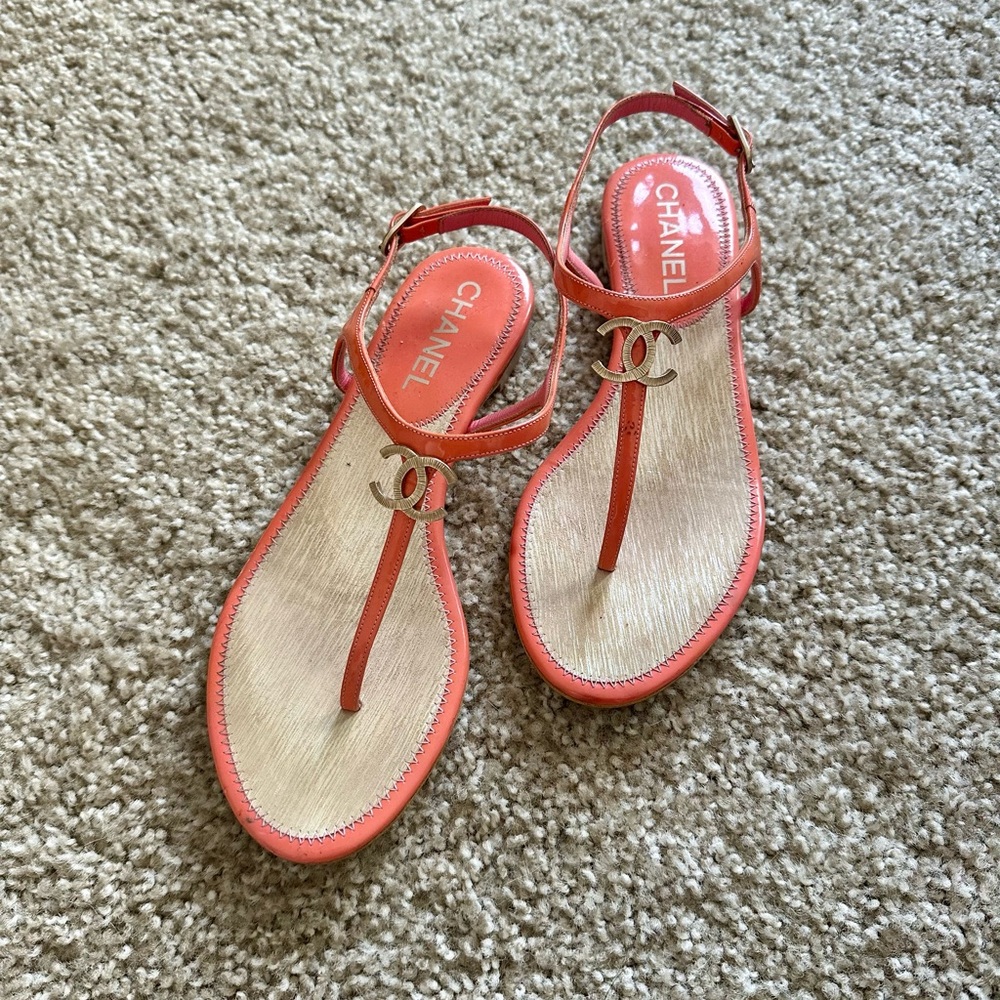 Chanel pink sandals